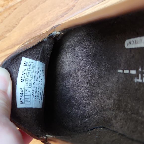 Rockport Classic Penny Loafers - Picture 14 of 17